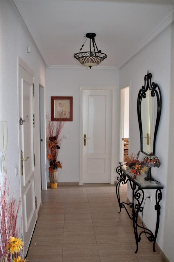 Apartamento En Primera Linea De Playa, Con Vistas A La Playa Y Con Wifi 滨海罗克塔斯 外观 照片