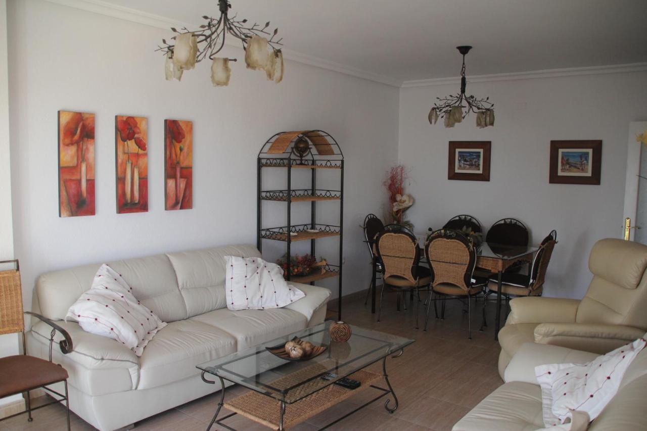 Apartamento En Primera Linea De Playa, Con Vistas A La Playa Y Con Wifi 滨海罗克塔斯 外观 照片